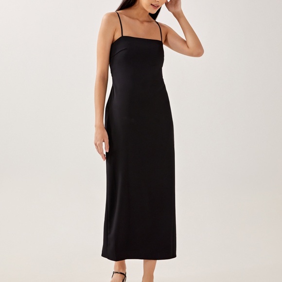 Love Bonito Hermione Padded Knot Back Dress - Picture 1 of 6